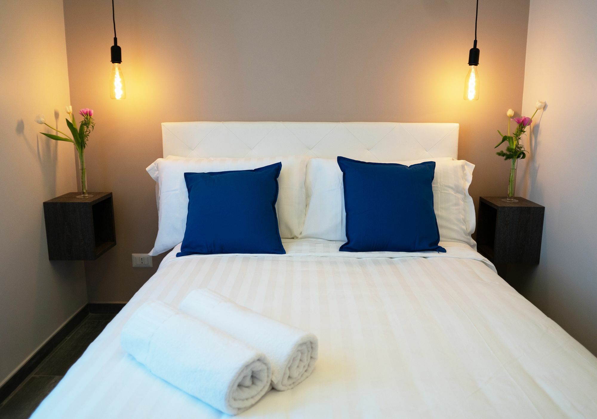 Piazza Bologna Little Suites Рим Экстерьер фото