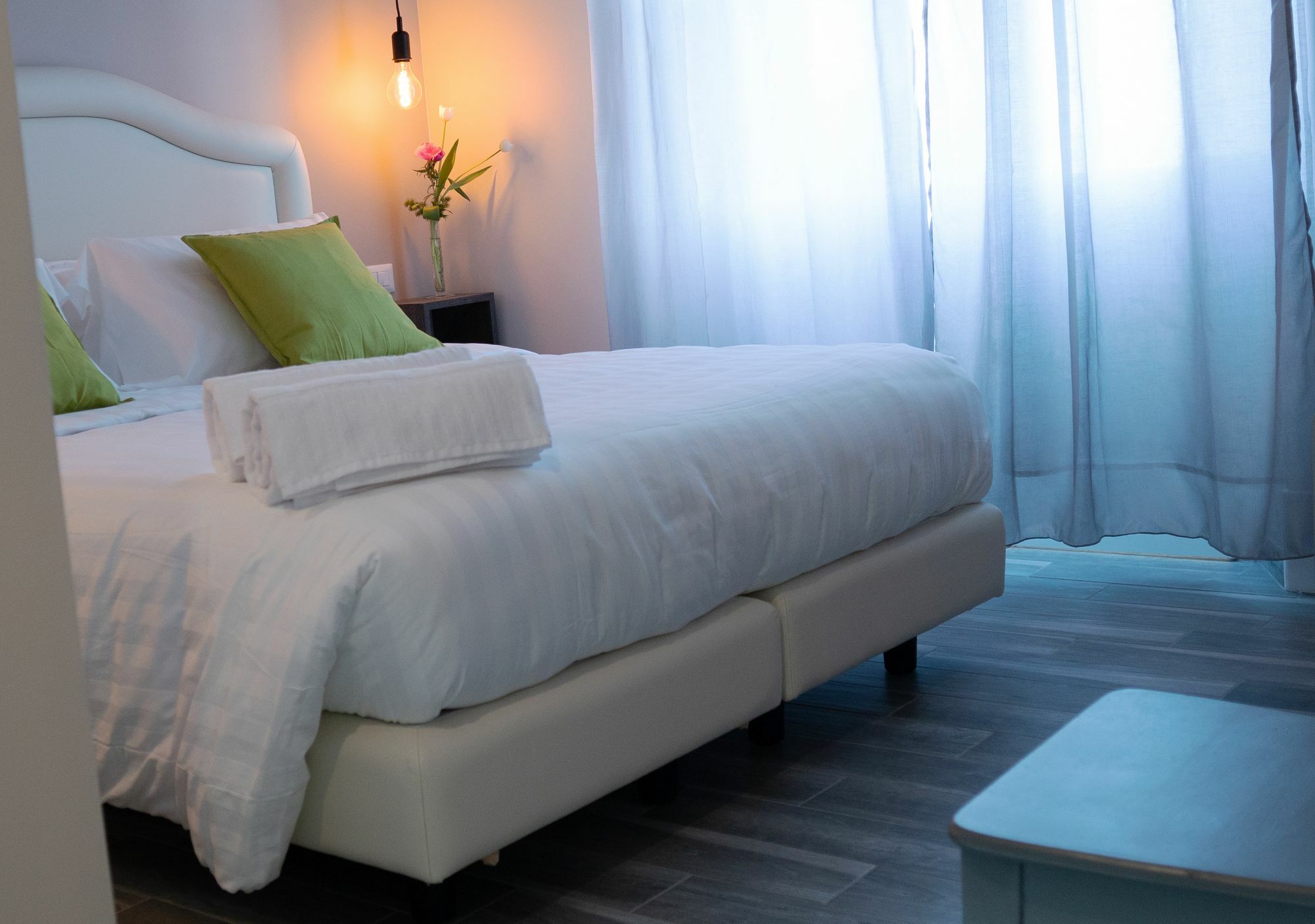 Piazza Bologna Little Suites Рим Экстерьер фото