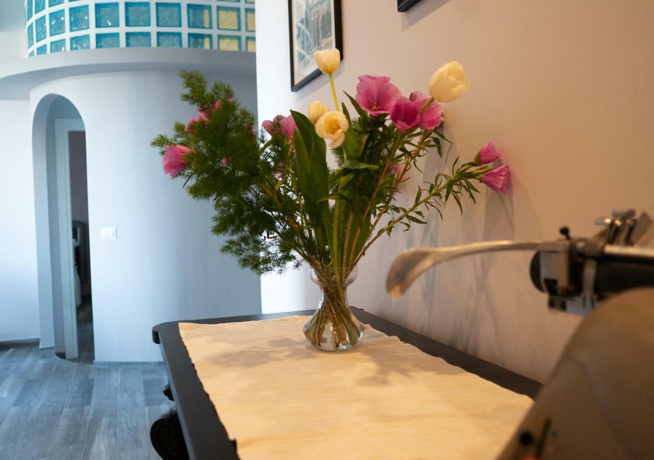 Piazza Bologna Little Suites Рим Экстерьер фото